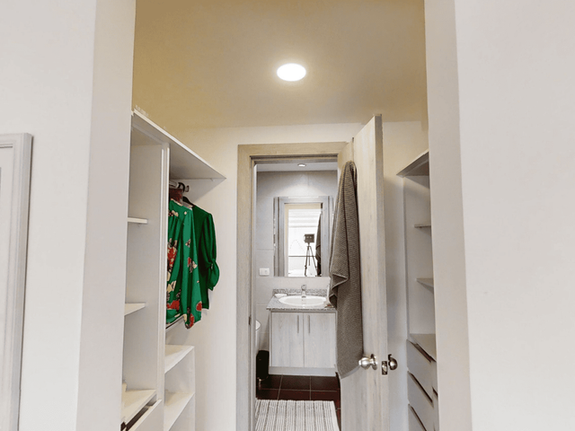 Foto 62 de Departamentos en venta Norte de Quito Sector Santa Lucia a una cuadra de la AV. 6 de Diciembre - Blacón Real