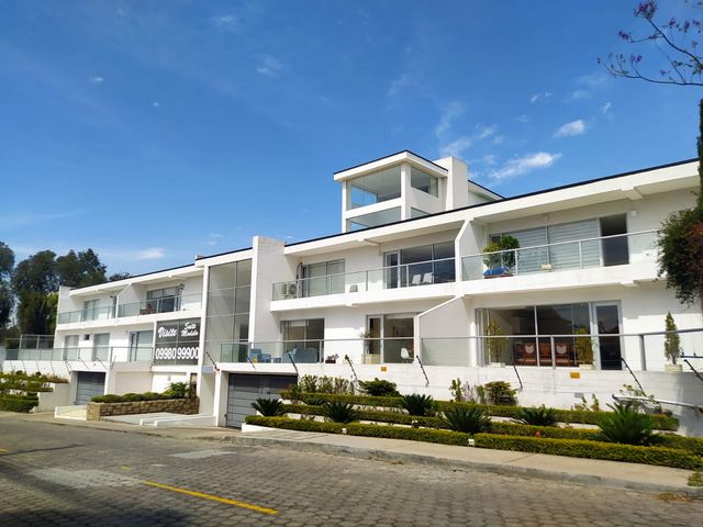Foto 2 de Venta de las últimas 5 suites disponibles Versailles Cumbayá - Aplica crédito VIP 5%