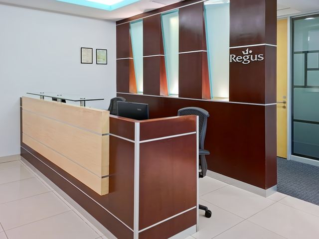 Foto 8 de OFICINAS - LIMA, Platinum Plaza I Regus