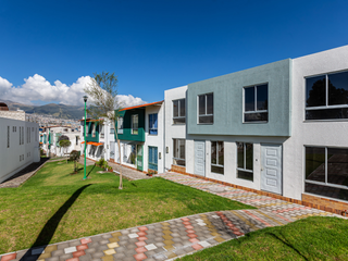 Foto 3 de Casa de Venta en Sur de Quito sector Guamaní - Tasa Preferencial 4.99%